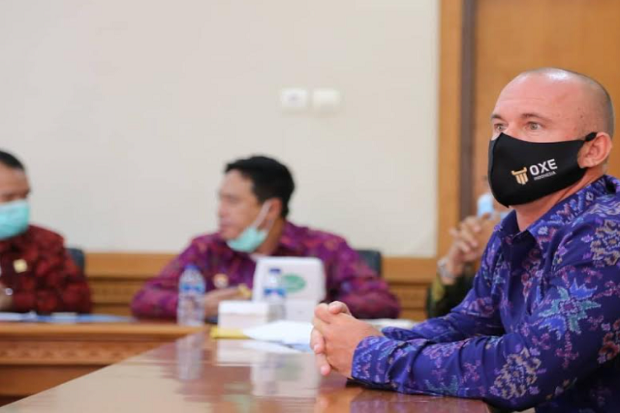 Berjuang Jadi WNI, 2...