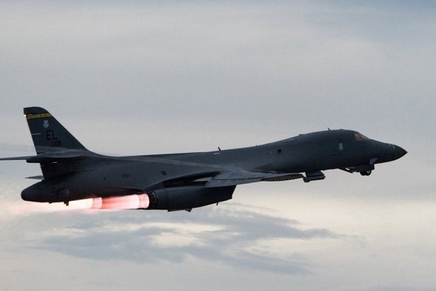 Bomber B-1B Lancer AS...
