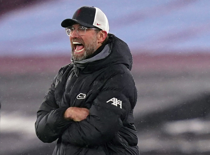 Klopp Gelisah, Chelsea...