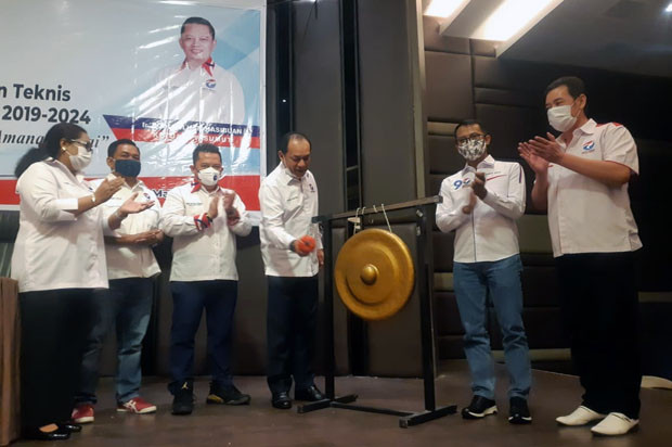 Rapat Konsolidasi Partai...