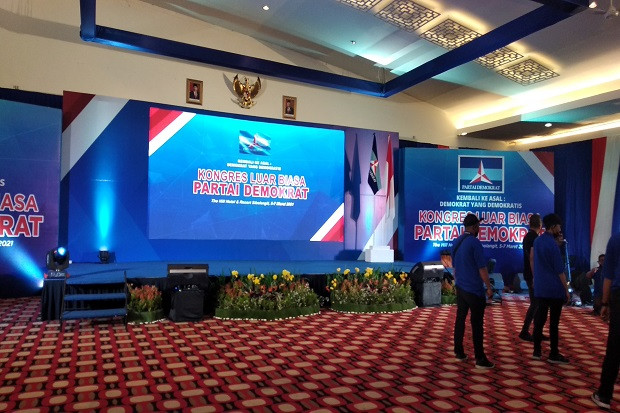 Buka KLB Partai Demokrat,...
