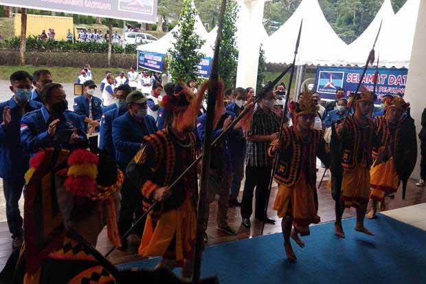 Tidak Campuri KLB Partai...