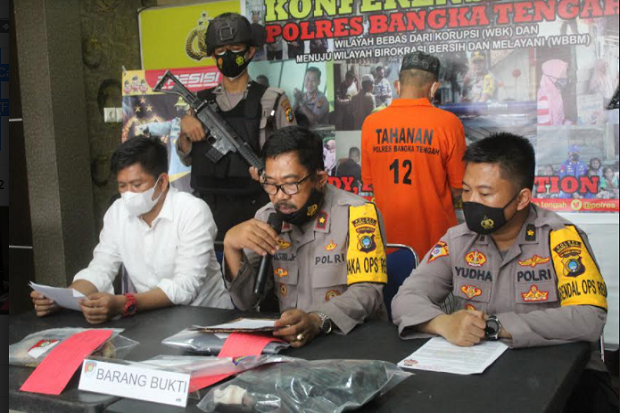 Selamatkan Anak, Lelaki...