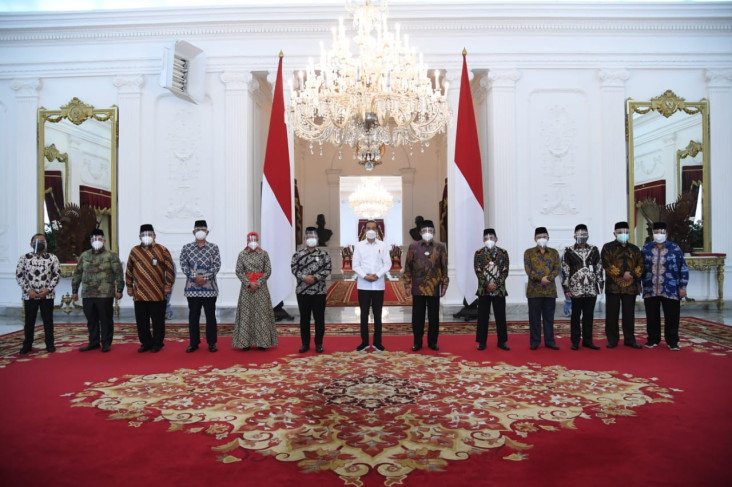 Presiden Jokowi Minta...