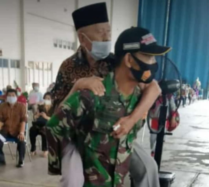 Tanpa Kenal Lelah, Anggota...