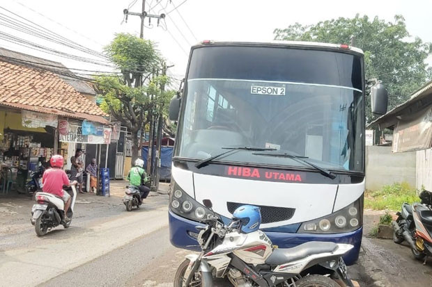 Ada Bus Gangguan Mesin,...