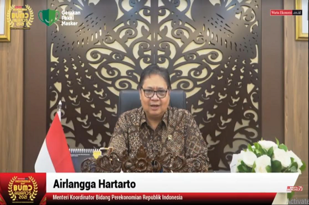 Bank Jatim Raih Penghargaan...