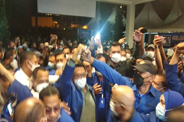 Terpilih Jadi Ketua...