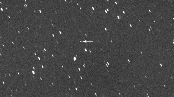 Asteroid Apophis Melintas...