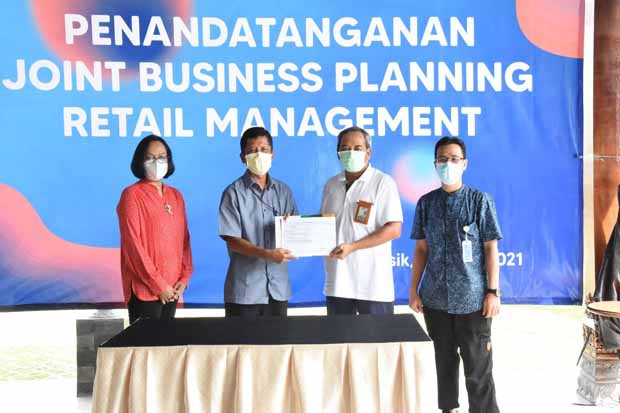 Petrokimia Gresik Dampingi...