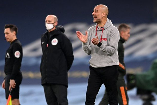 Man City Keok, Guardiola:...