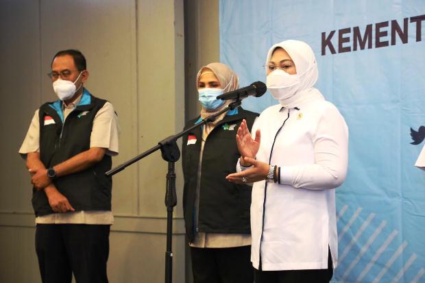 Cegah Penularan Covid-19,...