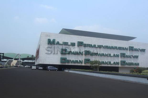 Isu Perubahan UUD 1945...
