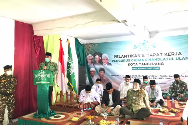 Depan Pengurus NU Tangerang,...