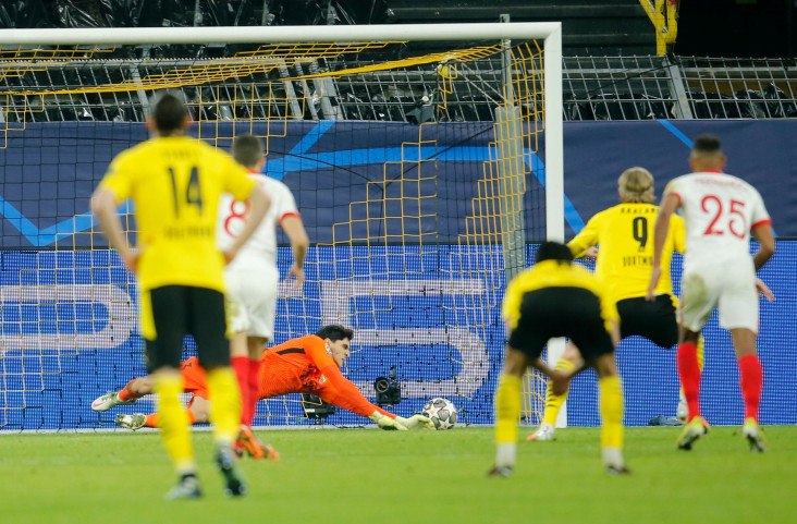 Haaland Bantu Dortmund...