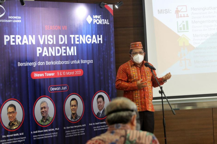 6 Kepala Daerah Presentasikan...