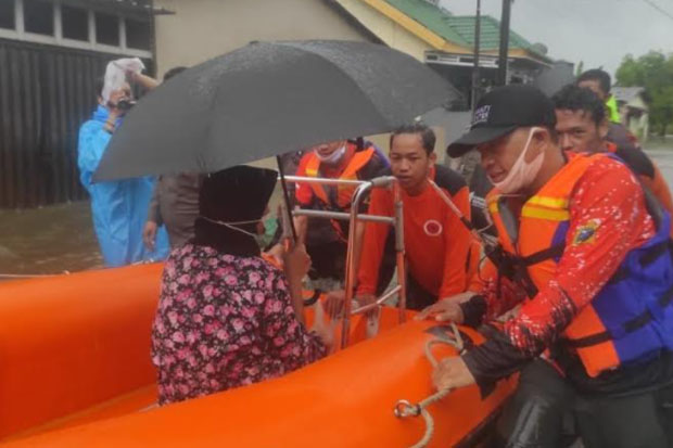 Banjir di Somba Opu,...