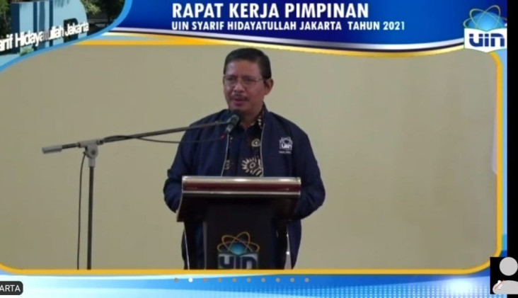 Lebih Efektif, Direktur...