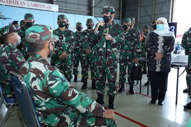 Panglima TNI Pimpin...