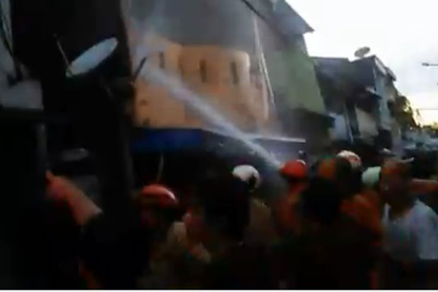 Kebakaran di Dekat Masjid...