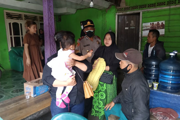 Bayi 14 Bulan Ditinggal...