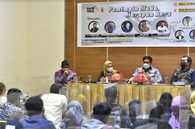 Jadi Pembicara Dialog...