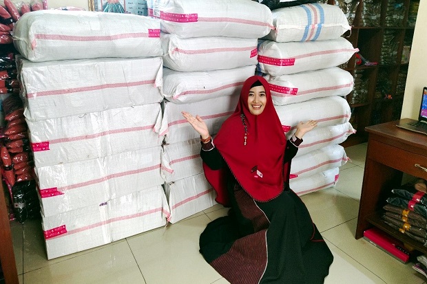 Dulu Emak Gaptek, Kini...