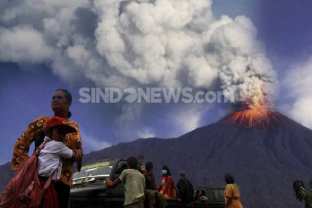 Merapi Keluarkan 8 Kali...