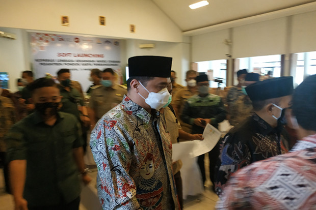 Pemprov DKI Masih Kaji...