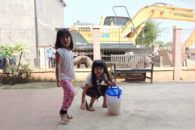Pagar Beton Itu Akhirnya...