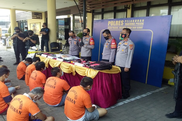 Waspadai Uang Palsu,...