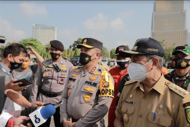 Polda Riau Tangani Kasus...