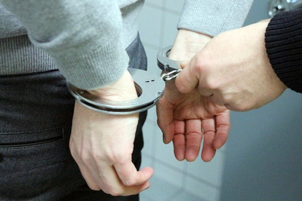 Interpol Berhasil Tangkap...