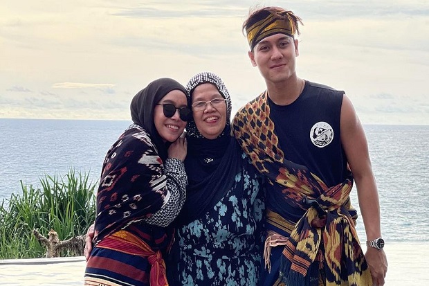 Ibu dan Lesti Kejora...