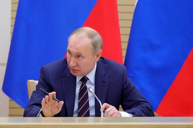 Biden Sebut Putin Pembunuh,...
