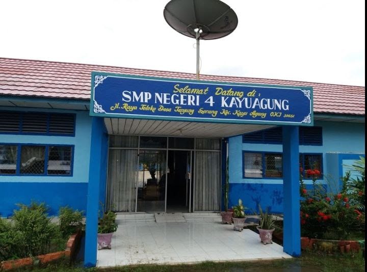 Tak Ingin Anak Didiknya...