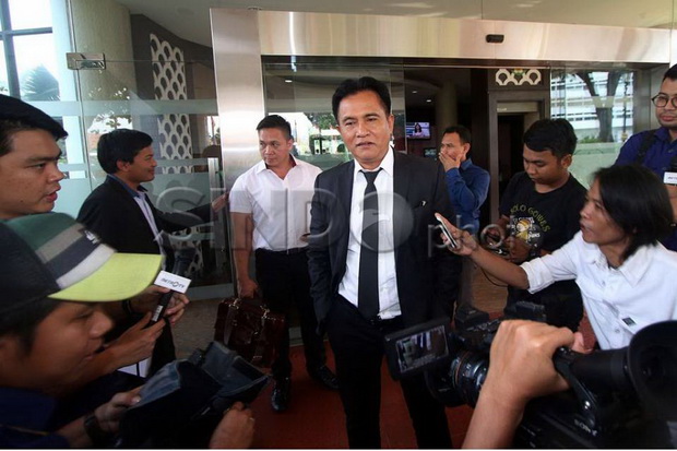Diisukan Jadi Pengacara...