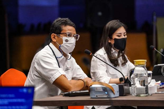 Sandiaga Pimpin Kerja...