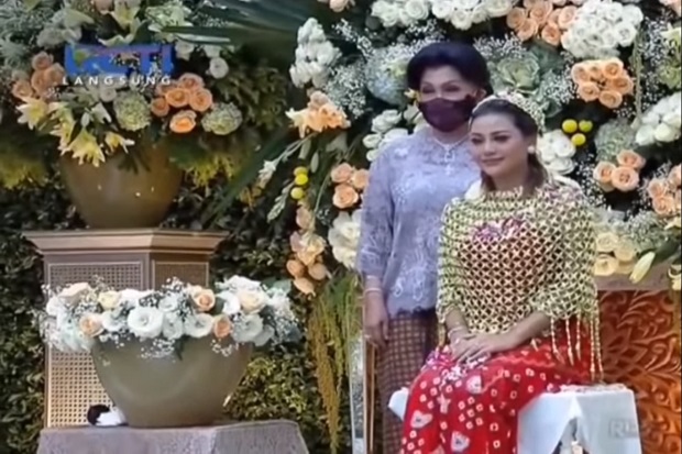Ada Istri Jenderal Purn...