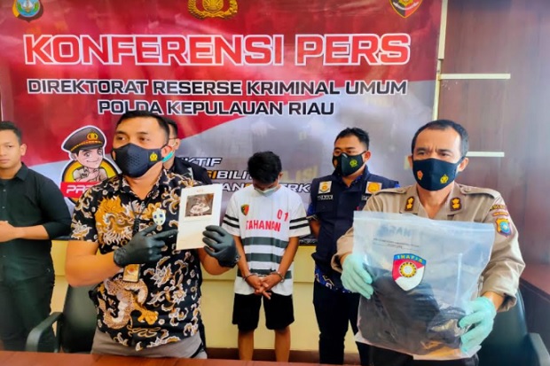 Bejat! Setubuhi Anak...