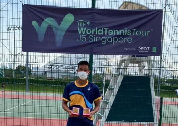 Petenis Junior Indonesia...