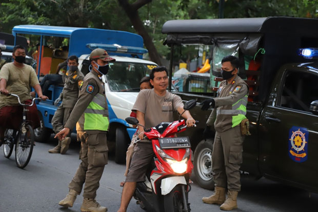 Tak Bermasker, 43 Warga...
