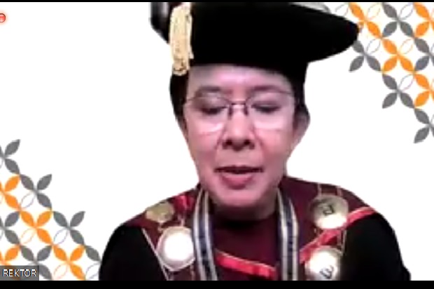 Universitas Bakrie Luluskan...