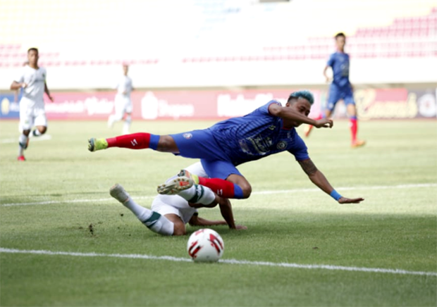 Arema FC dan Persikabo...