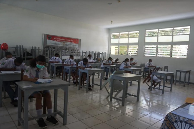 Ujian Siswa Dilaksanakan...