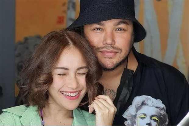 Ngaku Pernah Cium Bibir...