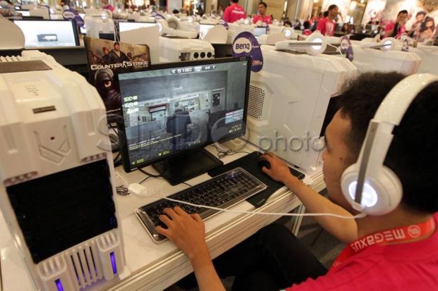Industri Game Meroket,...