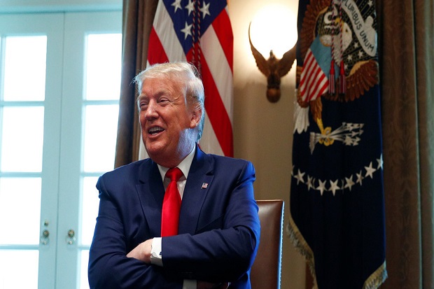 Trump Ledek Presiden...