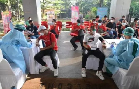 Vaksinasi Atlet Penting...