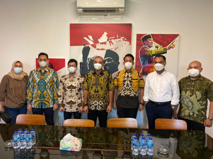 Bendahara Barisan Muda...